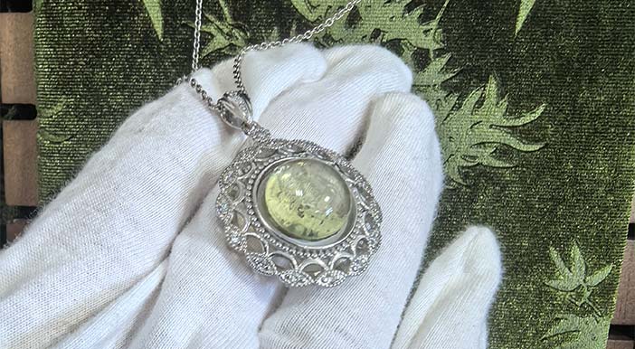 不买墓、不占地、无负担：生命晶石，让告别简单又体面